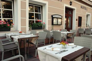 Fonte 3* Gyor