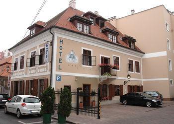 Fonte Gyor